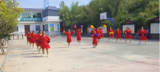 南召县皇后乡：“会长说事”激活乡风文明“一池春水”